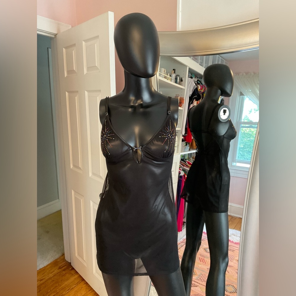 Fredericks of Hollywood black nightie size small